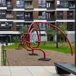 Prestigious With Sauna & Gym By Renters Prestige Apartamento