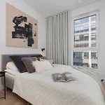 Prestigious With Sauna & Gym By Renters Prestige דירה *