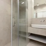 דירה Prestigious With Sauna & Gym By Renters Prestige ורשה