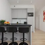 Apartamento Prestigious With Sauna & Gym By Renters Prestige *