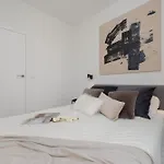 Apartamento Prestigious With Sauna & Gym By Renters Prestige *