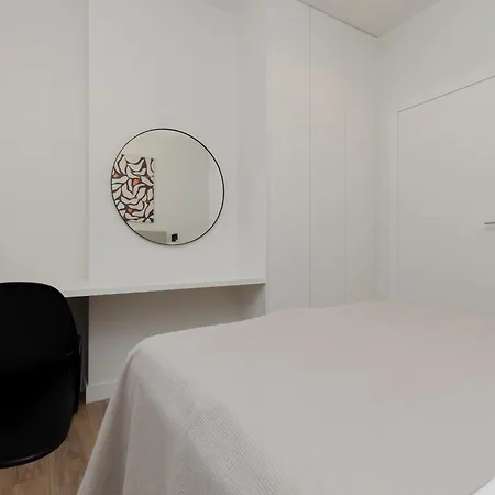 Apartment Prestigious With Sauna & Gym By Renters Prestige Warsaw