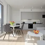 Prestigious With Sauna & Gym By Renters Prestige 公寓 *